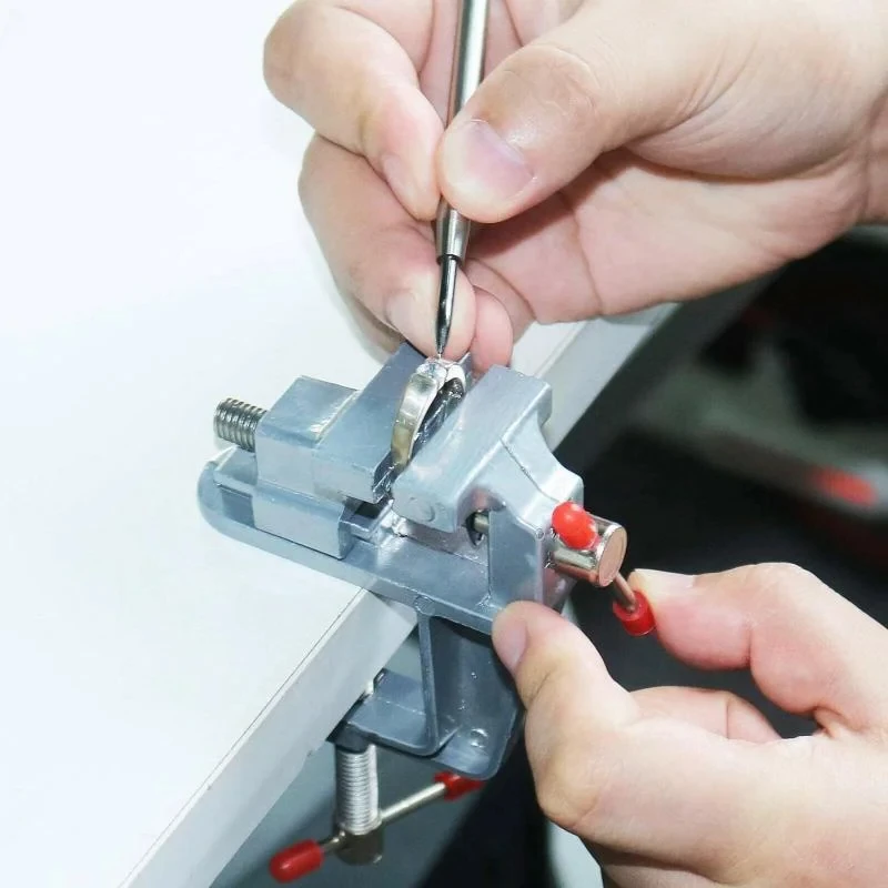 Mini Bank Bankschroef Tafelkle - Diy Electronics Workbench recensie en prijs